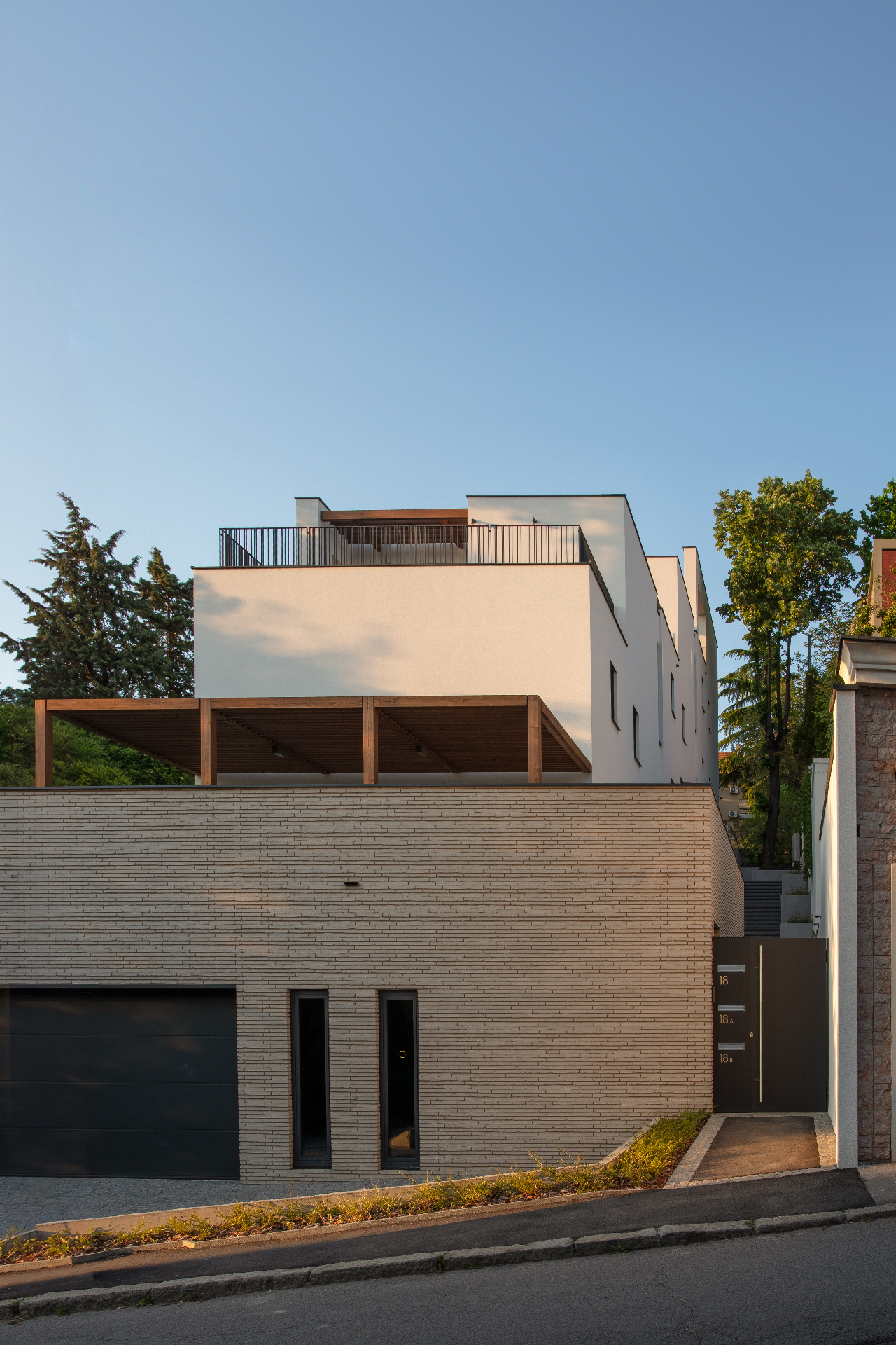 Luxury family house in Senjak, Belgrade — Senjak Residences photo 16