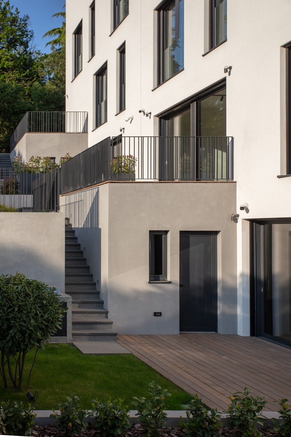 Luxury family house in Senjak, Belgrade — Senjak Residences photo 4